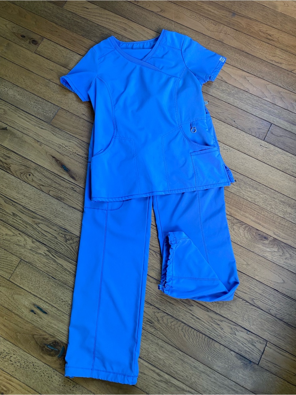 Cherokee Infinity Women’s Small Ceil Blue Scrub Set